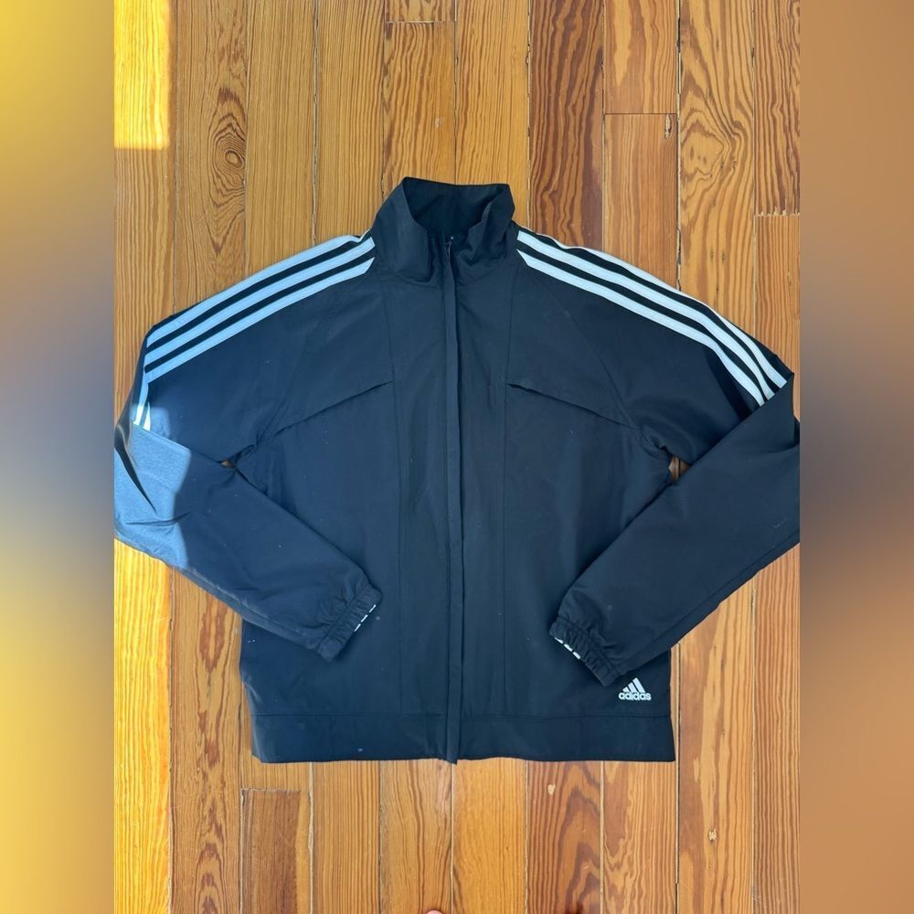NWT Adidas Wind Jacket